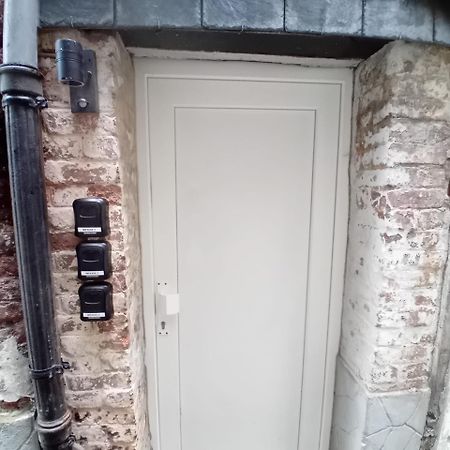 Impasse 1 Appartement Fosses-La-Ville Buitenkant foto